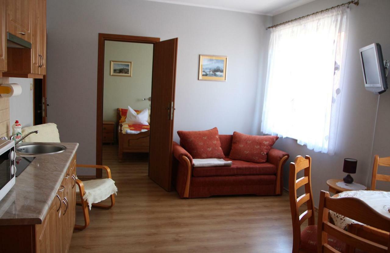 Apartamenty Klemens Пуцк Екстериор снимка